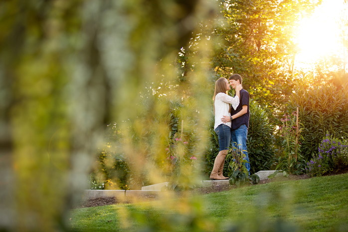 engagement Couple elizabethtown wedding photographer